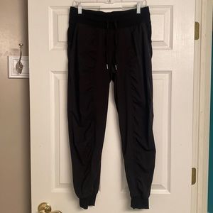 Lululemon Dance Studio Mid-Rise Jogger